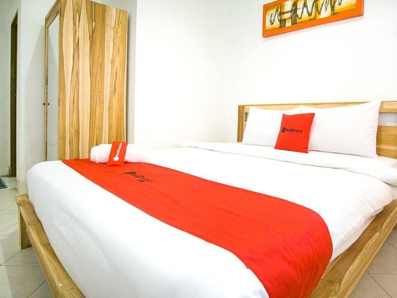 Hotel Reddoorz @ Jalan Gatot Subroto Denpasar Exteriér fotografie
