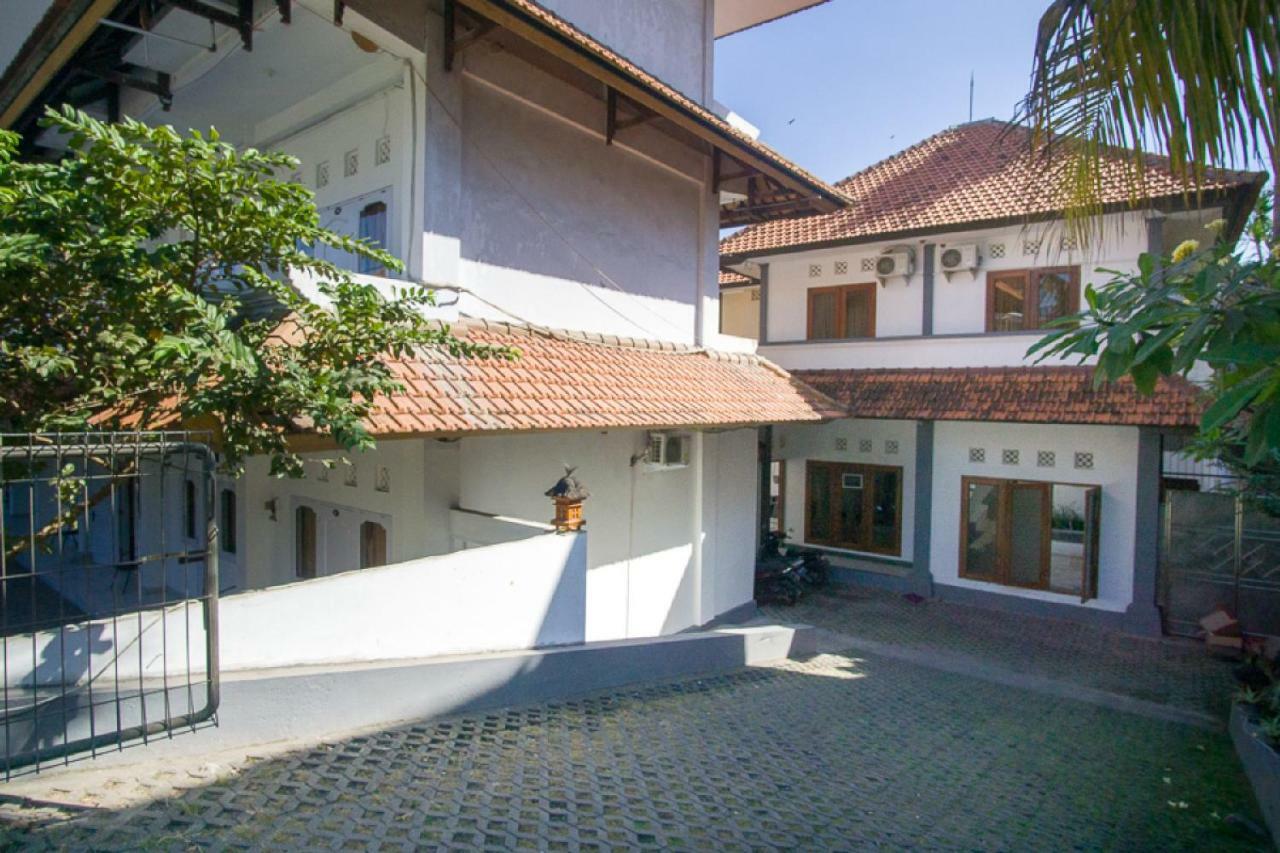 Hotel Reddoorz @ Jalan Gatot Subroto Denpasar Exteriér fotografie